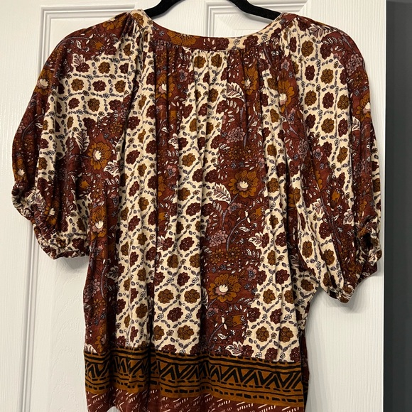 Women’s top - Picture 5 of 5